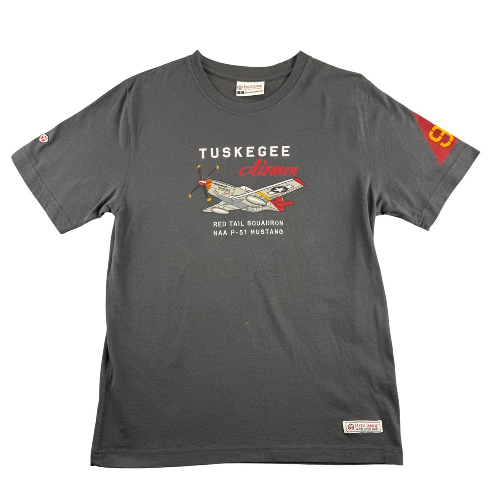 Red Canoe Mens Tuskegee Airmen Red Tail P-51 Mustang Graphic T-Shirt Gray Small